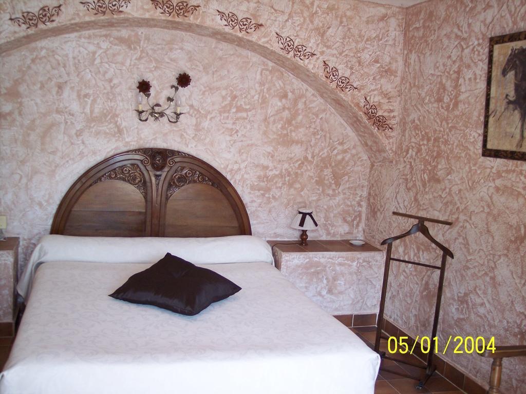 La Pierrerie Hotel Grimaud Szoba fotó
